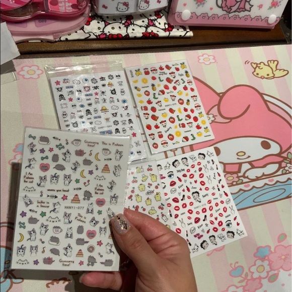 Sanrio stickers nails 5pcs - Picture 3 of 4